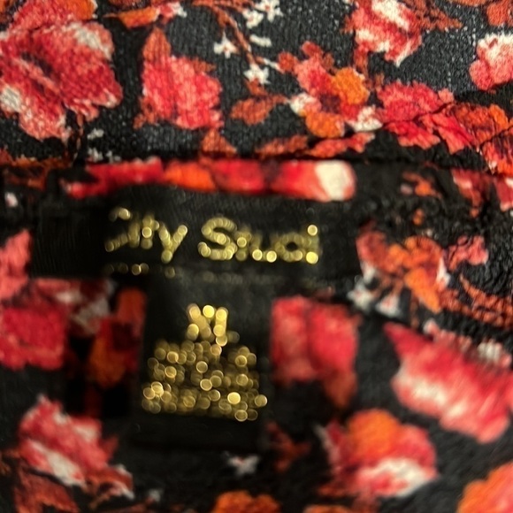 𝅺city Studio Midriff Blouse with ruching and elastic size XL - Picture 6 of 7